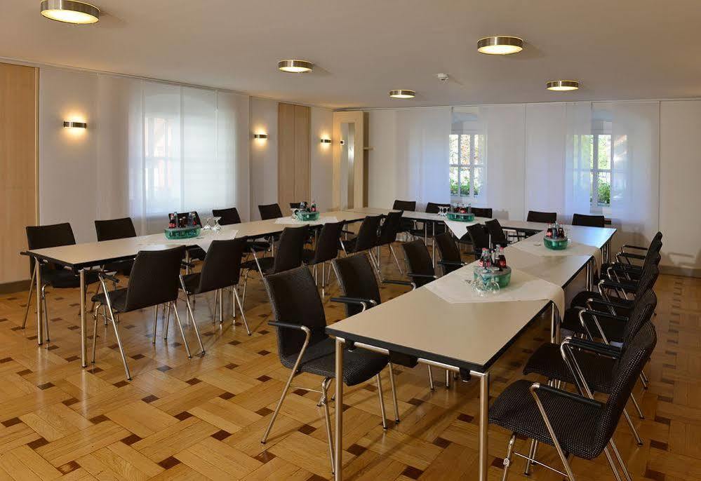 Hotel Ratskeller Salzgitter Bagian luar foto