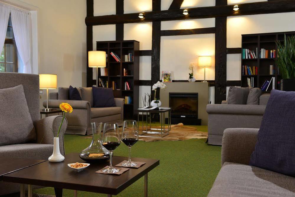 Hotel Ratskeller Salzgitter Bagian luar foto
